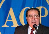 Justice Antonin Scalia, delivering his address at the ACP dinner Oct. 7, 2006, at the Flossmoor Country Club. Photo by Matthew Grotto/The Star